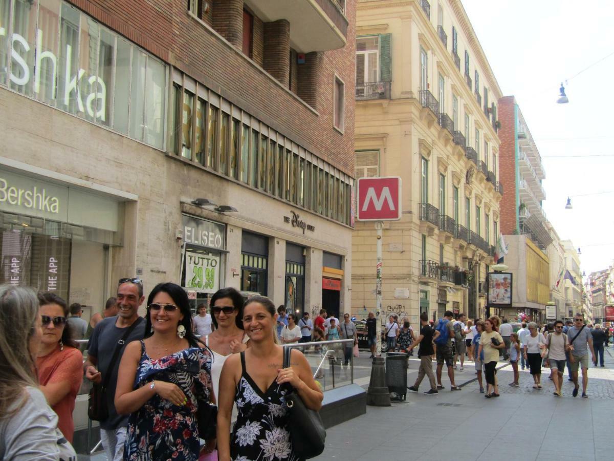 Casa Vacanze La Fenice Neapel Exterior foto